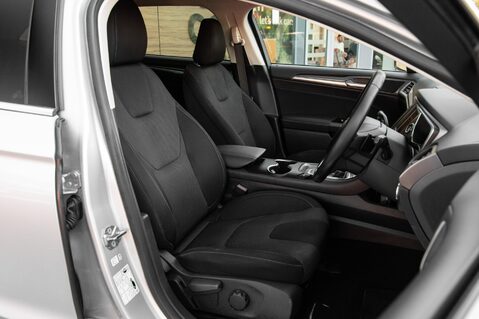 Ford Mondeo TITANIUM 30