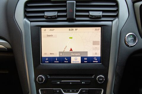 Ford Mondeo TITANIUM 25