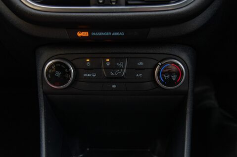 Ford Fiesta ST-LINE 31