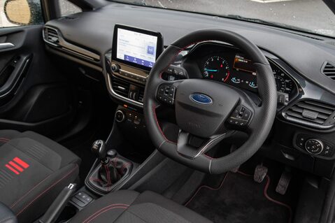 Ford Fiesta ST-LINE 4