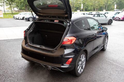 Ford Fiesta ST-LINE 33