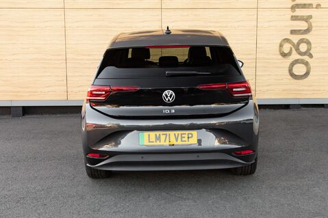 Volkswagen ID.3 FAMILY 6