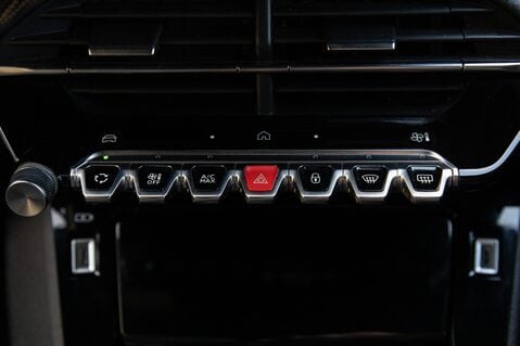 Peugeot 2008 PURETECH S/S ALLURE 31