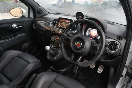 Abarth 500 595 ESSEESSE