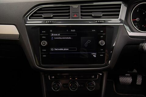 Volkswagen Tiguan MATCH TDI DSG 25