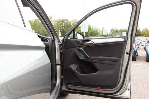 Volkswagen Tiguan MATCH TDI DSG 14
