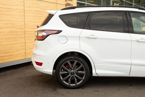 Ford Kuga ST-LINE EDITION 7