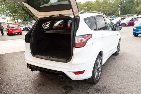 Ford Kuga ST-LINE EDITION 37
