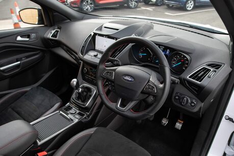 Ford Kuga ST-LINE EDITION