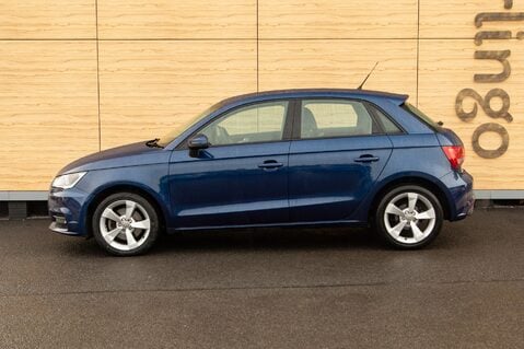 Audi A1 SPORTBACK TFSI SPORT NAV 13