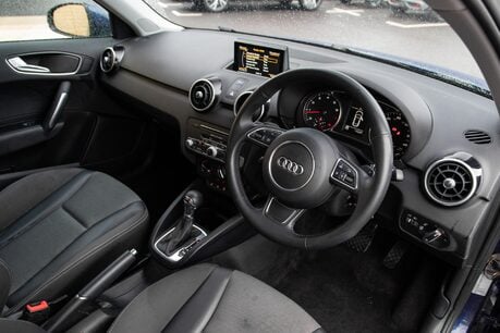 Audi A1 SPORTBACK TFSI SPORT NAV