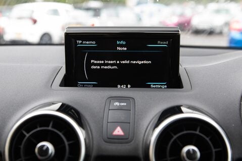 Audi A1 SPORTBACK TFSI SPORT NAV 28