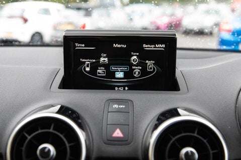 Audi A1 SPORTBACK TFSI SPORT NAV 27