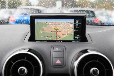 Audi A1 SPORTBACK TFSI SPORT NAV 29