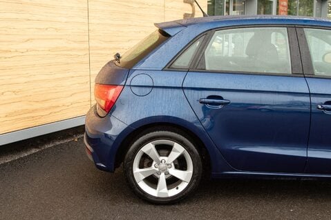 Audi A1 SPORTBACK TFSI SPORT NAV 7