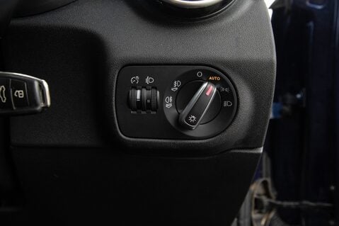 Audi A1 SPORTBACK TFSI SPORT NAV 16