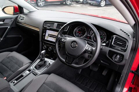 Volkswagen Golf GT TDI BLUEMOTION TECHNOLOGY DSG 4