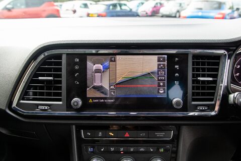 SEAT Ateca TSI CUPRA COMFORT AND SOUND 4DRIVE DSG 31