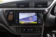 Toyota Auris VVT-I DESIGN TOURING SPORTS 28