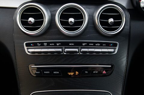 Mercedes-Benz C Class C 200 AMG LINE MHEV 34