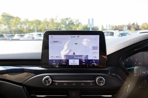 Ford Focus ST-LINE 24