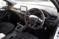 Ford Focus ST-LINE 4