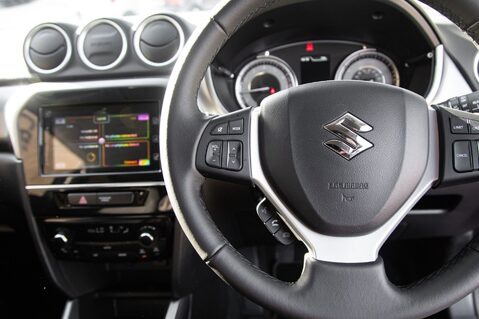 Suzuki Vitara SZ-T BOOSTERJET 19