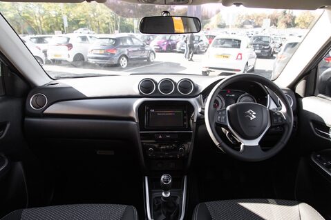 Suzuki Vitara SZ-T BOOSTERJET 3