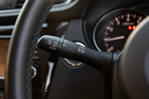 Nissan Qashqai DIG-T N-MOTION 17