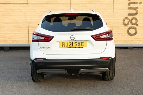 Nissan Qashqai DIG-T N-MOTION 6