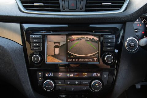 Nissan Qashqai DIG-T N-MOTION 26