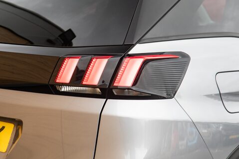 Peugeot 3008 BLUEHDI S/S ALLURE 7