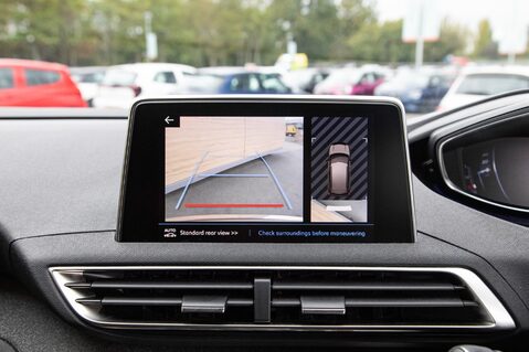 Peugeot 3008 BLUEHDI S/S ALLURE 29