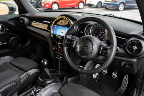 Mini Hatch COOPER SPORT 4