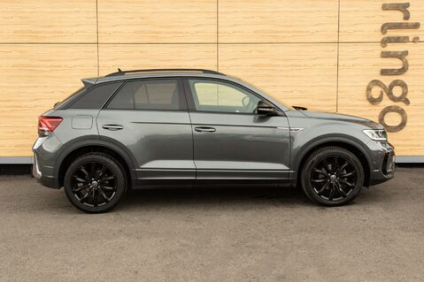 Volkswagen T-Roc R-LINE TSI 12
