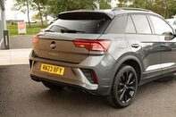 Volkswagen T-Roc R-LINE TSI 8