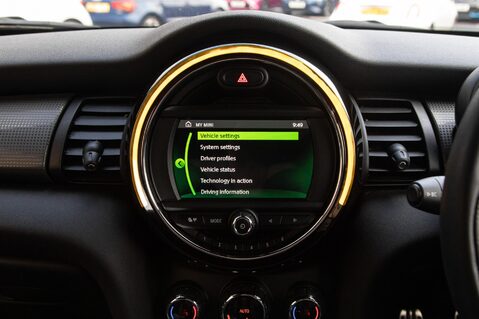 Mini Hatch COOPER SPORT 24