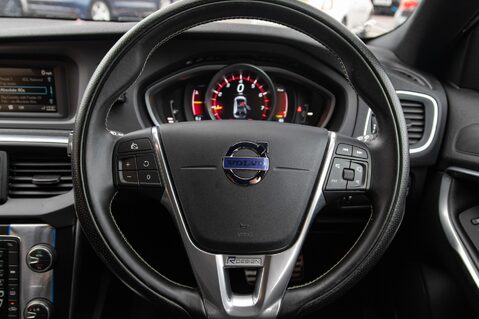 Volvo V40 T2 R-DESIGN 21