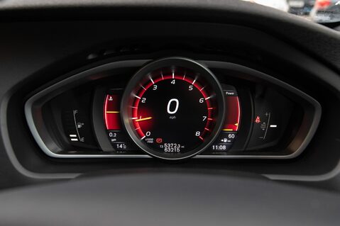 Volvo V40 T2 R-DESIGN 15