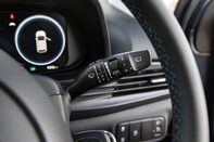 Hyundai BAYON T-GDI SE CONNECT DCT MHEV 18