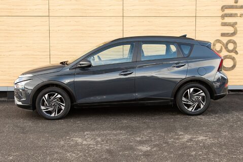 Hyundai BAYON T-GDI SE CONNECT DCT MHEV 13