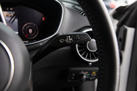 Audi TT TFSI SPORT 18