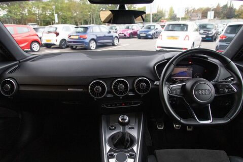 Audi TT TFSI SPORT 3