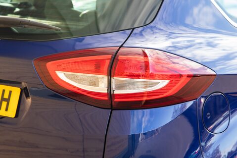 Ford C-Max TITANIUM X TDCI 9