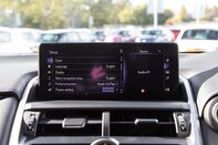 Lexus NX 300H LUXURY 28