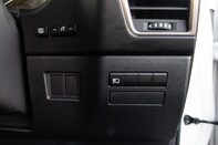 Lexus NX 300H LUXURY 16