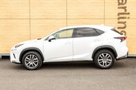 Lexus NX 300H LUXURY 13