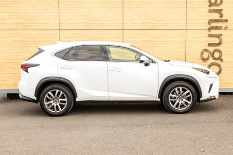 Lexus NX 300H LUXURY 12