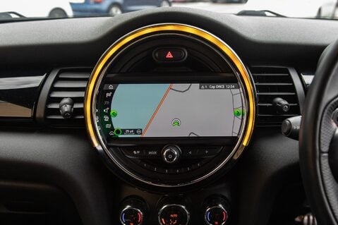 Mini Hatch COOPER S SPORT 23