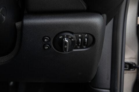 Mini Hatch COOPER S SPORT 16